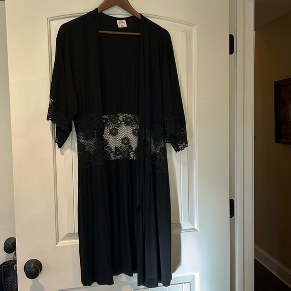Soma Black Lace Robe - Picture 2 of 8